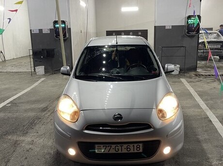 Nissan March 2012