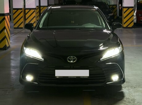Toyota Camry 2023