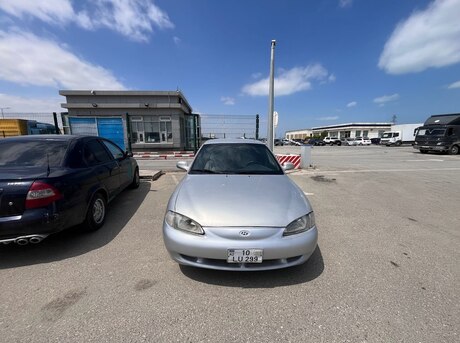 Hyundai Elantra 1996