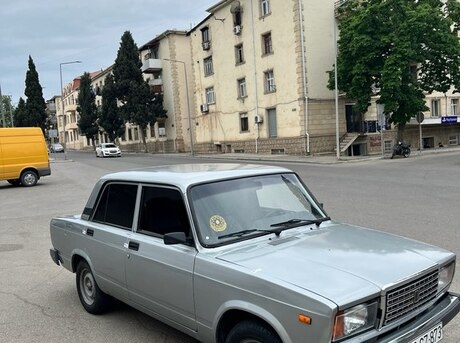 LADA (VAZ) 2107 2004