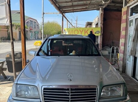 Mercedes C 230 1997