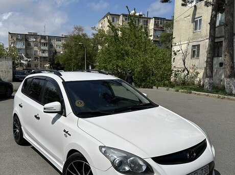 Hyundai i30 2011