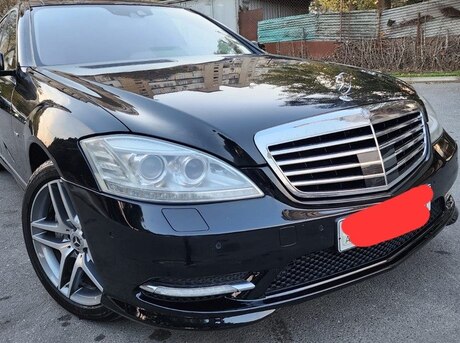 Mercedes S 500 2011