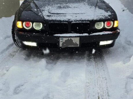 BMW 728 1999