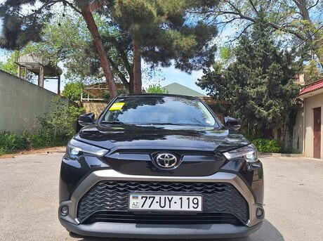 Toyota  2025