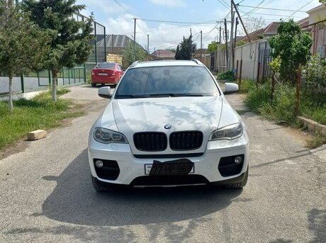 BMW X6 2012