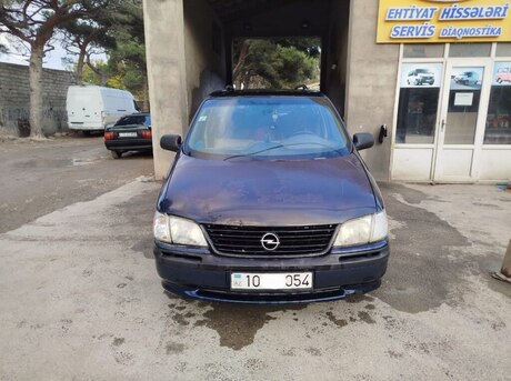 Opel Sintra 1997