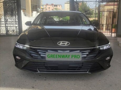 Hyundai Elantra 2024