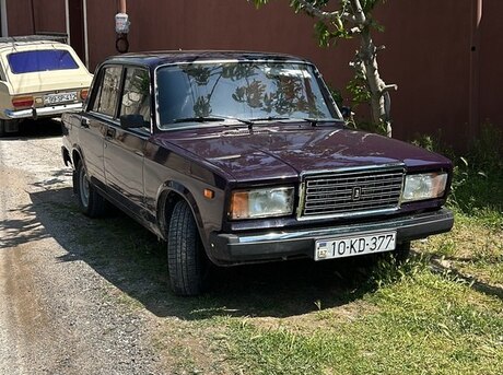 LADA (VAZ) 2107 2001