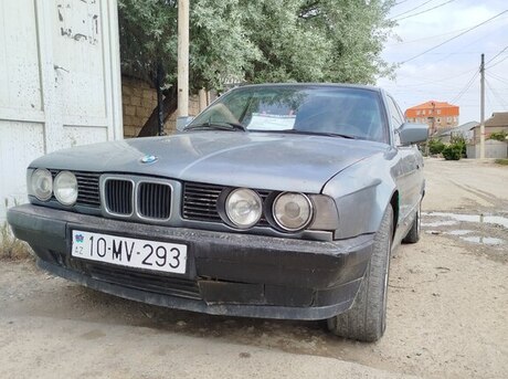 BMW 520 1988
