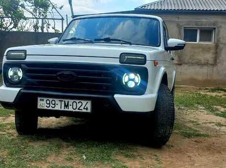 LADA (VAZ) Niva 2013
