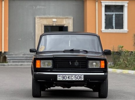LADA (VAZ) 2107 2010