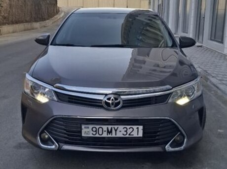 Toyota Camry 2015