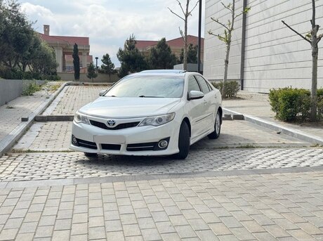 Toyota Camry 2012