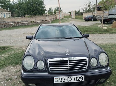 Mercedes E 240 1998