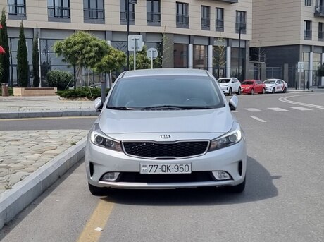 Kia K3 2016