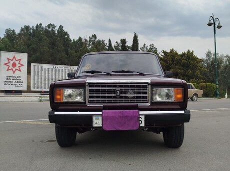 LADA (VAZ) 2107 2010