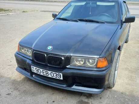 BMW 323 1995