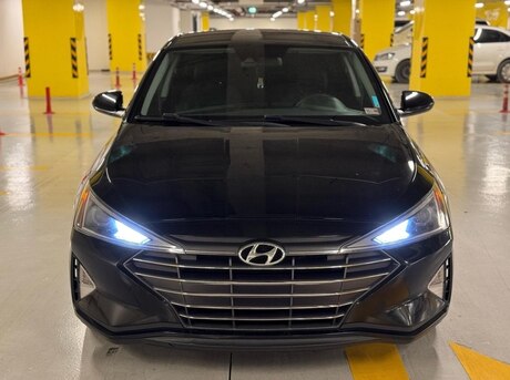 Hyundai Elantra 2018