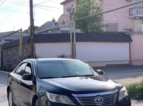 Toyota Camry 2013