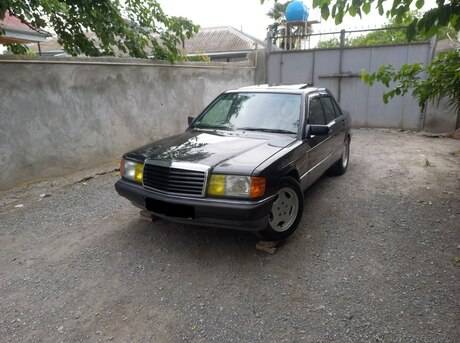 Mercedes 190 1993