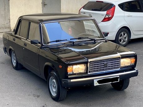 LADA (VAZ) 2107 2010