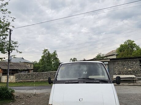 GAZ 33021 1998