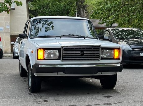LADA (VAZ) 2107 2009