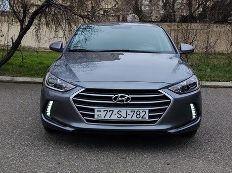 Hyundai Elantra 2016