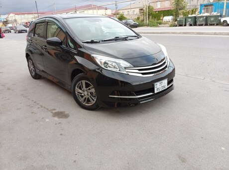 Nissan Note 2015