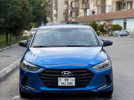 Hyundai Elantra 2018