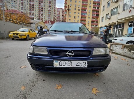 Opel Astra 1996