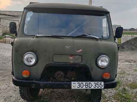 UAZ 452