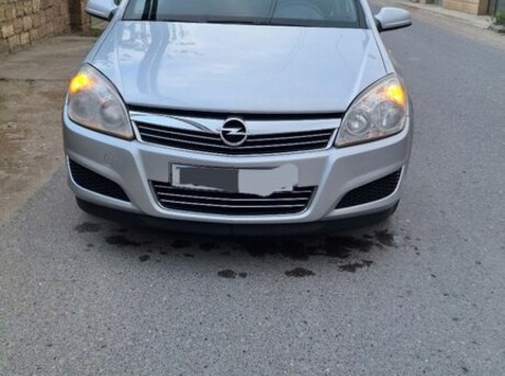 Opel Astra 2008