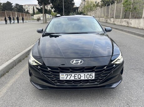 Hyundai Elantra 2021