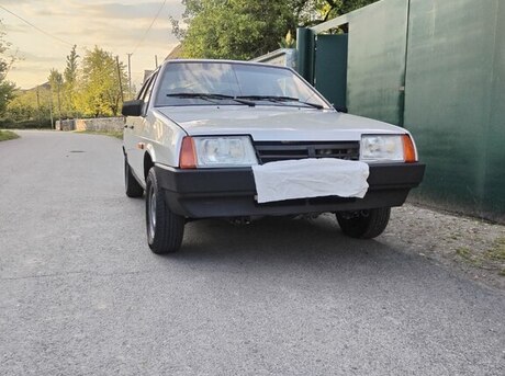 LADA (VAZ) 21099 2004