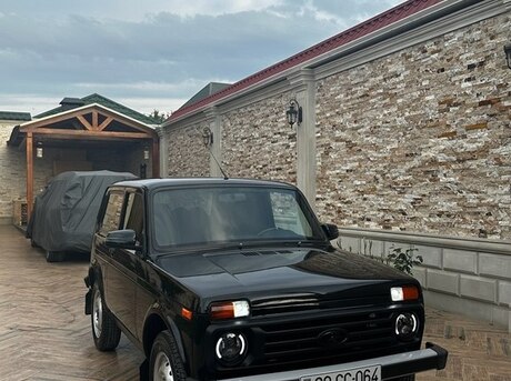 LADA (VAZ) Niva 2022