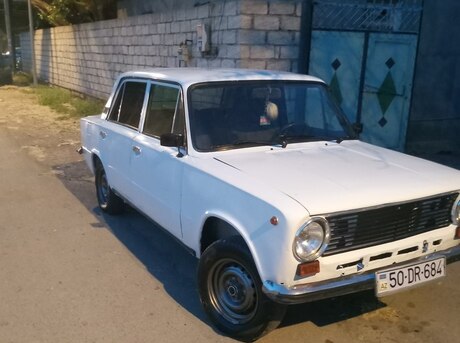LADA (VAZ) 21011 1981