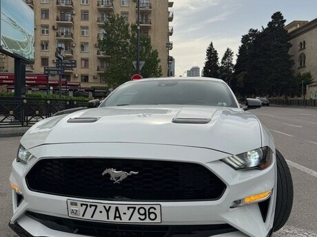 Ford Mustang 2021