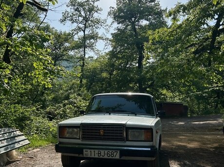 LADA (VAZ) 2107 2005