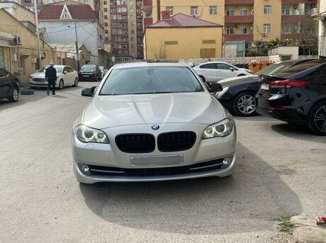 BMW 528 2011