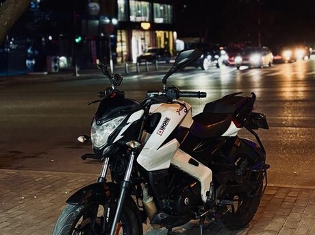Bajaj Pulsar NS 160 2022