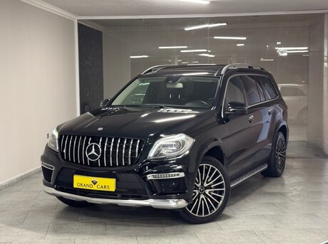 Mercedes GLS 450 4MATIC