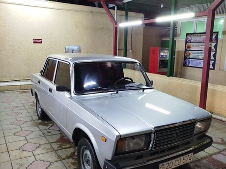 LADA (VAZ) 2107 2010