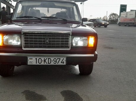 LADA (VAZ) 2107 2001