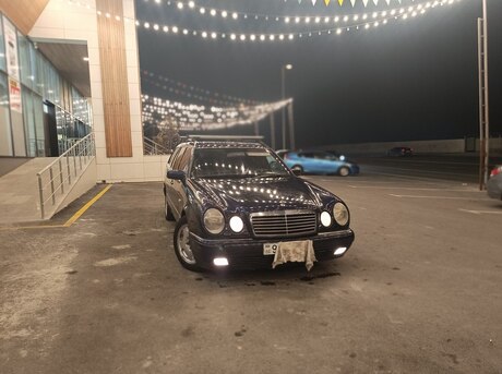 Mercedes E 240 1998