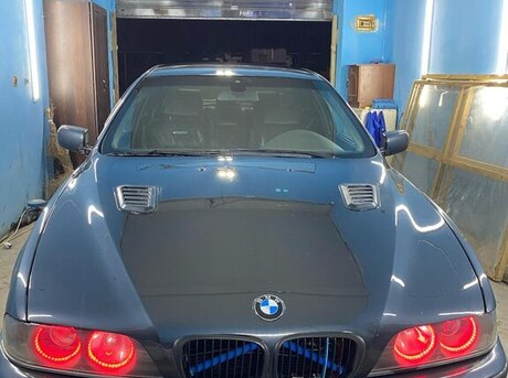 BMW 523 1998