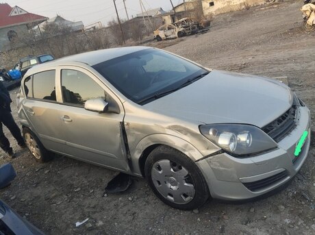 Opel Astra 2005