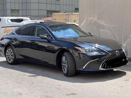 Lexus ES 200 2022