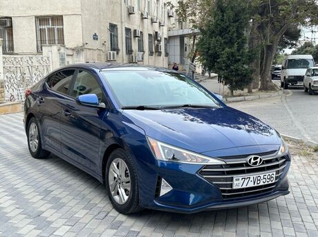 Hyundai Elantra 2019